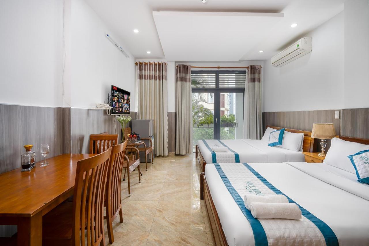 Nice House Hotel Da Nang Buitenkant foto